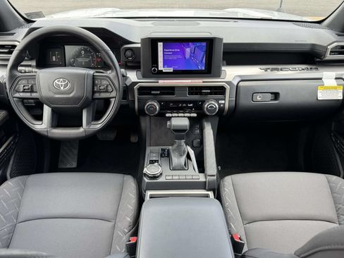 Used 2026 Toyota Tacoma SR5 AWD/4WD image 2