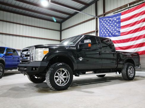 Used 2015 Ford F250 Lariat w/ Chrome Package AWD/4WD image 1