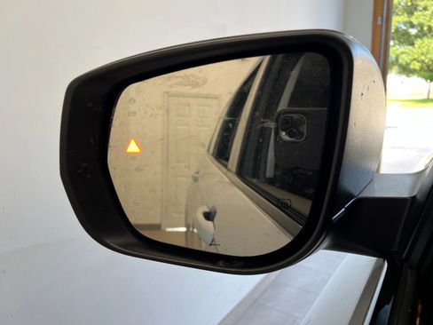 Used 2023 Jeep Grand Cherokee L Laredo image 52