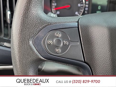 Used 2018 Chevrolet Silverado 1500 Custom w/ Custom Value Package AWD/4WD image 13