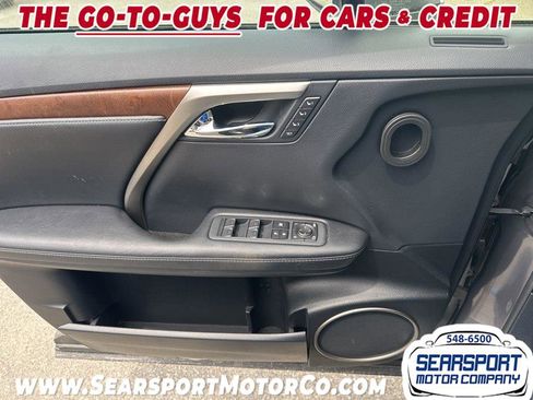 Used 2022 Lexus RX 350L Premium w/ Premium Package AWD/4WD image 14