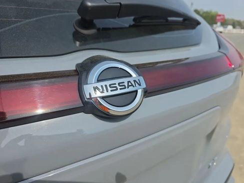 Used 2021 Nissan Kicks SR w/ Interior Electronics Package image 9