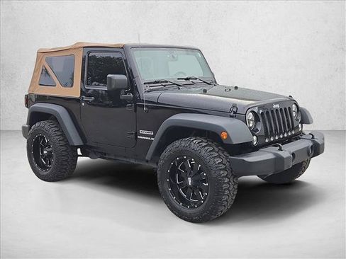 Used 2015 Jeep Wrangler Sport AWD/4WD image 3