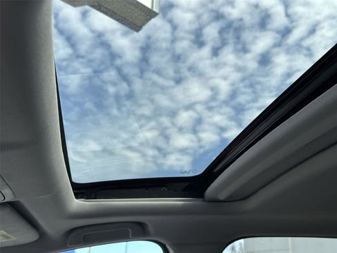 Used 2019 Honda CR-V EX image 13