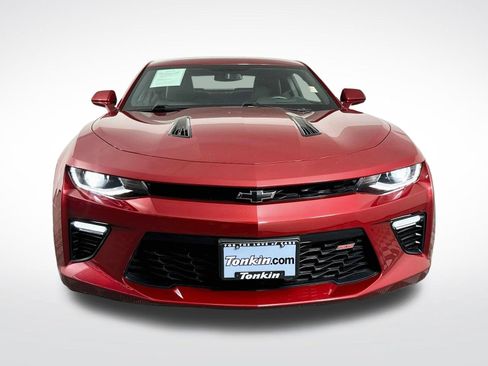 Used 2016 Chevrolet Camaro SS RWD image 2