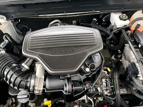 Used 2023 GMC Acadia AT4 w/ Preferred Package AWD/4WD image 32