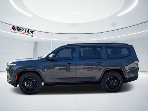 New 2026 Jeep Grand Wagoneer Limited AWD/4WD image 6