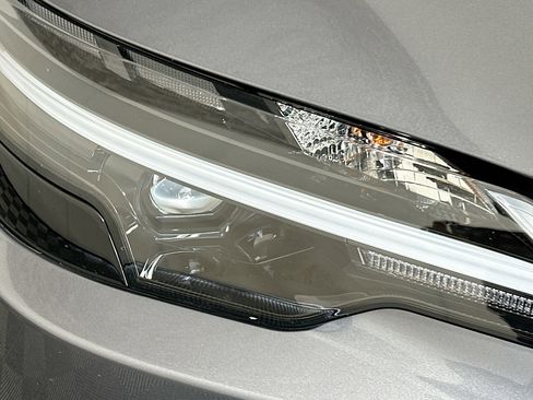 Used 2023 Lexus RX 350 w/ Accessory Package (2T) AWD/4WD image 9
