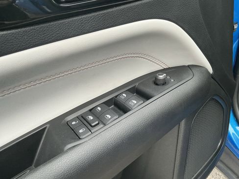 Used 2022 Jeep Compass Limited image 17