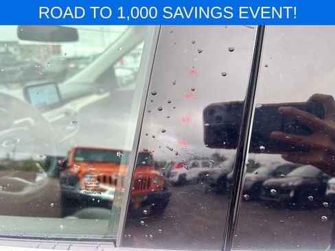 Certified 2022 Ford Escape Titanium w/ Titanium Elite Package image 11