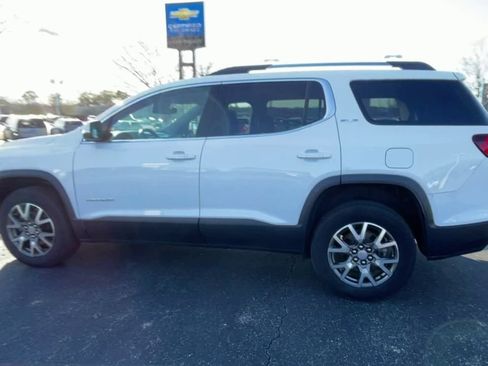 Used 2020 GMC Acadia SLE w/ Driver Convenience Package FWD image 6