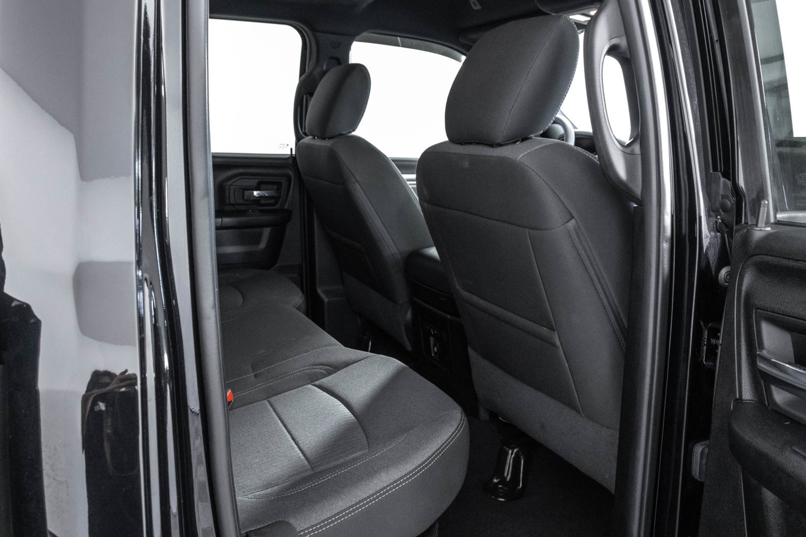 Used 2022 RAM 1500 Warlock w/ Electronics Group AWD/4WD image 40