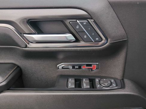 Used 2024 GMC Sierra 1500 AT4 w/ Technology Package AWD/4WD image 25