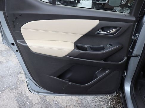 Used 2024 Chevrolet Traverse LS w/ Safety Package image 29