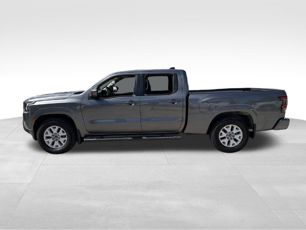 Used 2024 Nissan Frontier SV RWD image 4