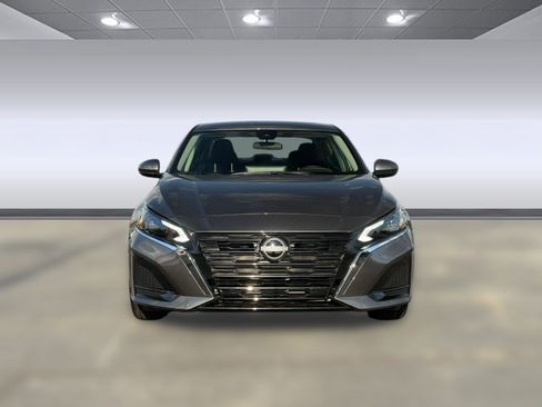 New 2025 Nissan Altima 2.5 SV w/ SV Special Edition Package image 5