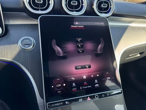 Used 2022 Mercedes-Benz C 300 4MATIC Sedan image 72