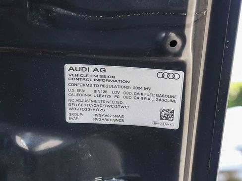 Used 2024 Audi RS 3 w/ Carbon Package AWD/4WD image 29