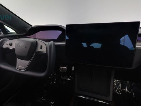 Used 2023 Tesla Model S Standard Range image 25