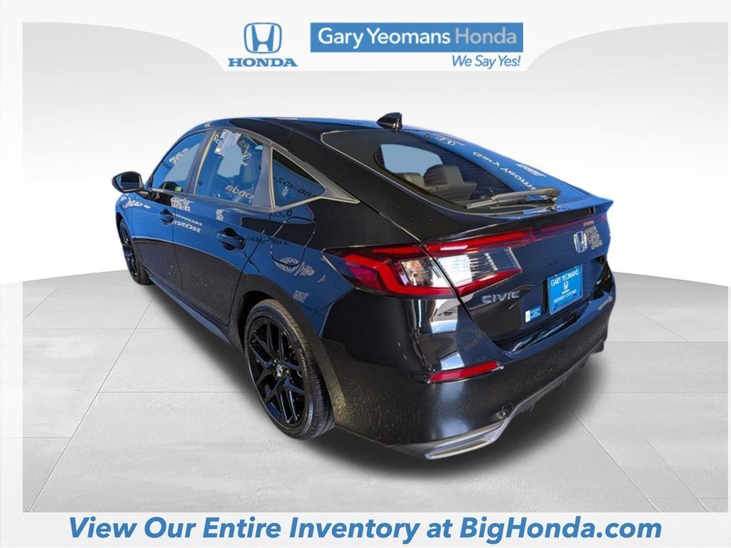 Used 2025 Honda Civic Sport image 9