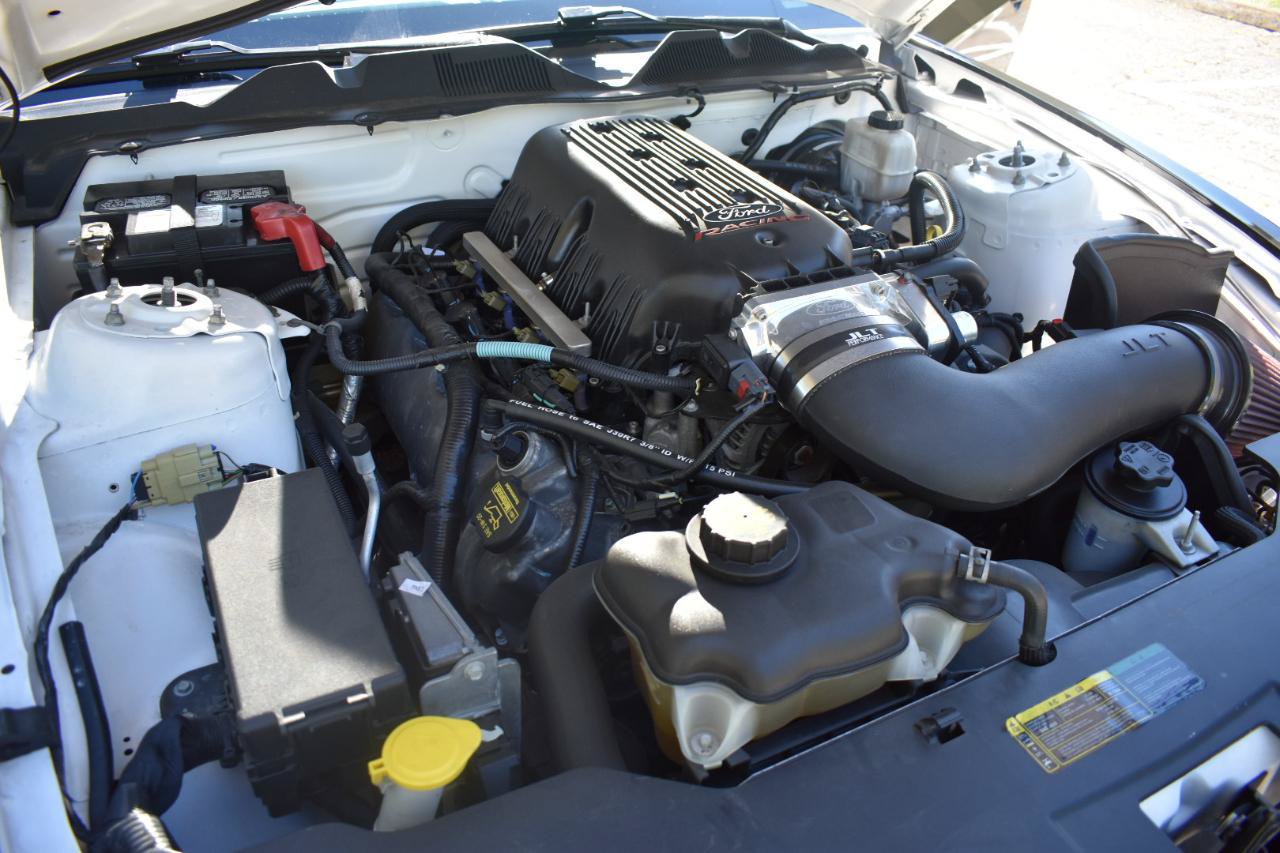 Used 2010 Ford Mustang GT Premium RWD image 25