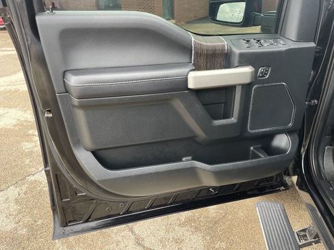 Used 2021 Ford F250 Lariat w/ Lariat Ultimate Package image 16