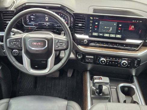 Used 2024 GMC Sierra 1500 Elevation w/ Elevation Premium Package AWD/4WD image 27