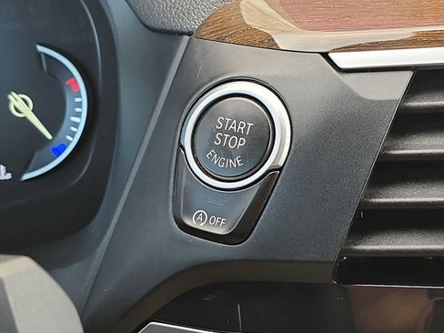 Used 2019 BMW X3 sDrive30i w/ Driving Assistance Package image 24