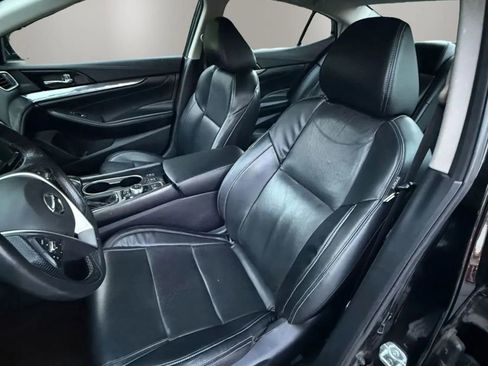Used 2020 Nissan Maxima 3.5 SV w/ Floor Mat Group FWD image 10