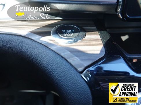 Used 2022 Ford Explorer Limited w/ Equipment Group 301A RWD image 21
