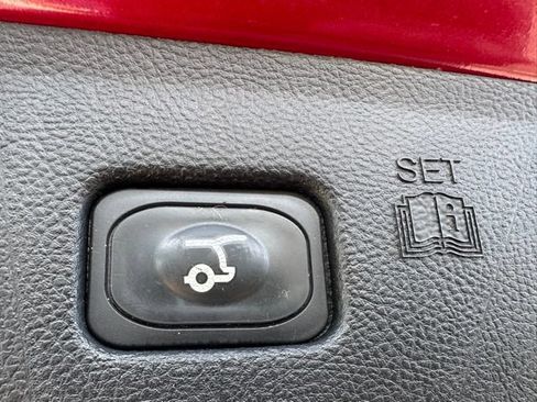 Certified 2023 Ford Edge ST-Line AWD/4WD image 10