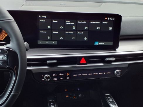 New 2026 Kia Sorento S w/ S Panoramic Sunroof Package FWD image 8