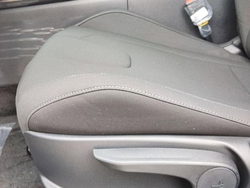 New 2026 Hyundai Elantra Blue image 24