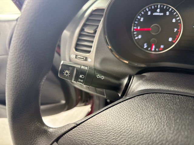 Used 2017 Kia Forte LX FWD image 13