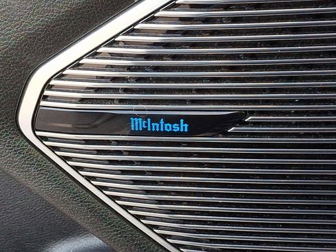 Used 2023 Jeep Grand Cherokee Overland w/ Luxury Tech Group IV image 27