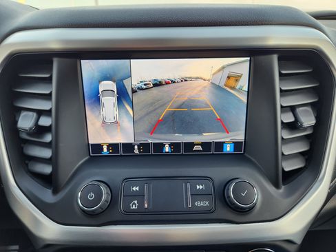 Used 2021 GMC Acadia SLT w/ Elevation Edition image 20