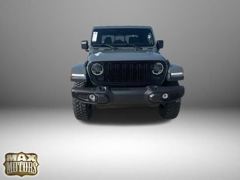 New 2025 Jeep Gladiator Willys image 2