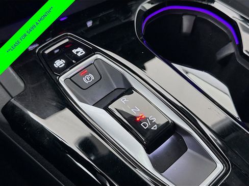 Certified 2025 Audi Q5 2.0T Premium w/ Convenience Package image 18