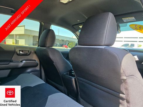 Certified 2022 Toyota Tacoma TRD Sport w/ Technology Package image 16