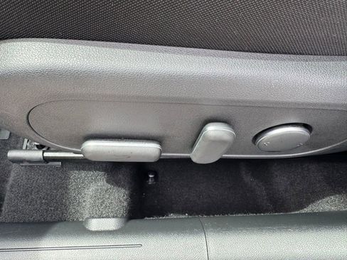 Used 2024 Hyundai Kona SEL AWD/4WD image 22