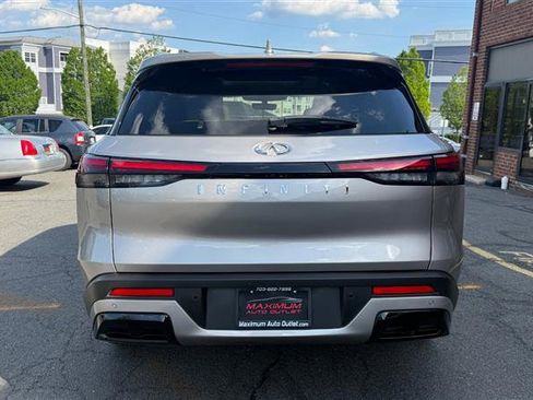 Used 2023 INFINITI QX60 Luxe FWD image 18