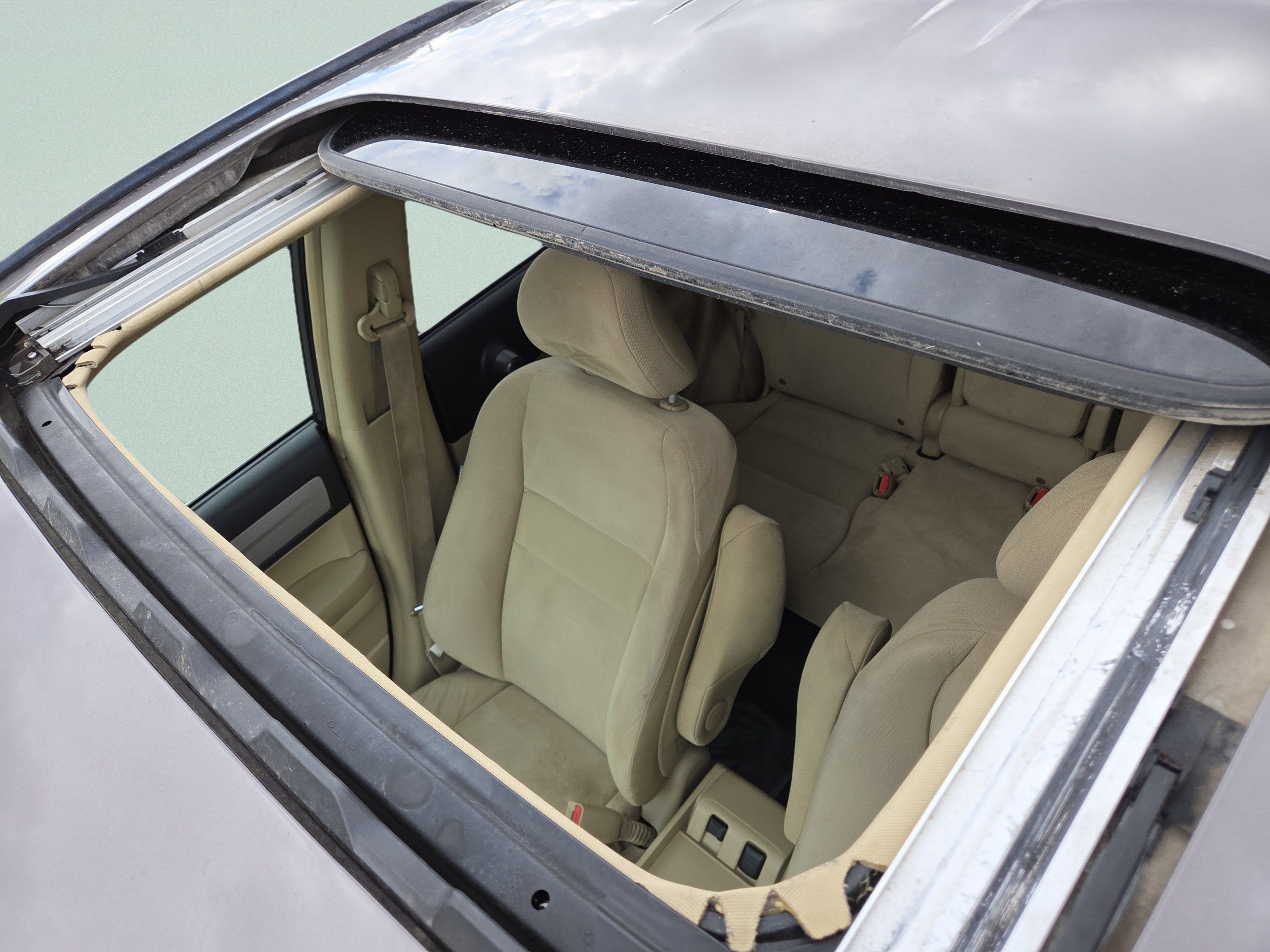 Used 2011 Honda CR-V EX image 8