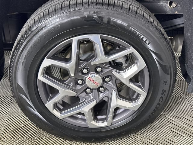 Used 2022 GMC Sierra 1500 SLT AWD/4WD image 34