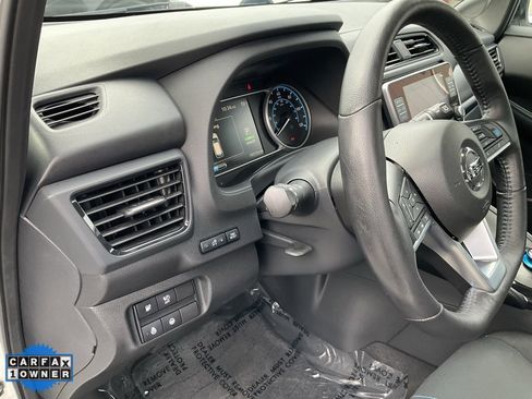 Used 2022 Nissan Leaf SV Plus image 18