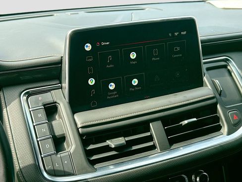 Used 2022 GMC Yukon AT4 AWD/4WD image 17