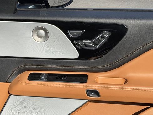 Used 2023 Lincoln Aviator Black Label image 36