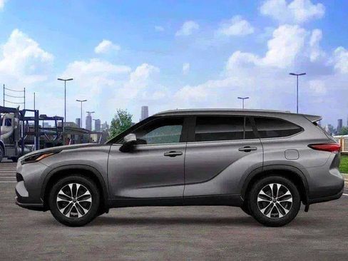 New 2026 Toyota Highlander XLE AWD/4WD image 26
