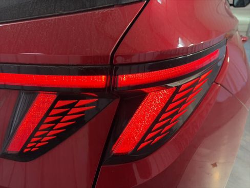 Used 2023 Hyundai Tucson SEL w/ Convenience Package image 9