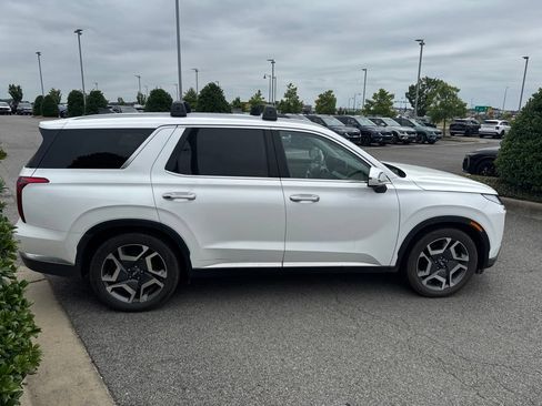Used 2024 Hyundai Palisade Limited FWD image 4