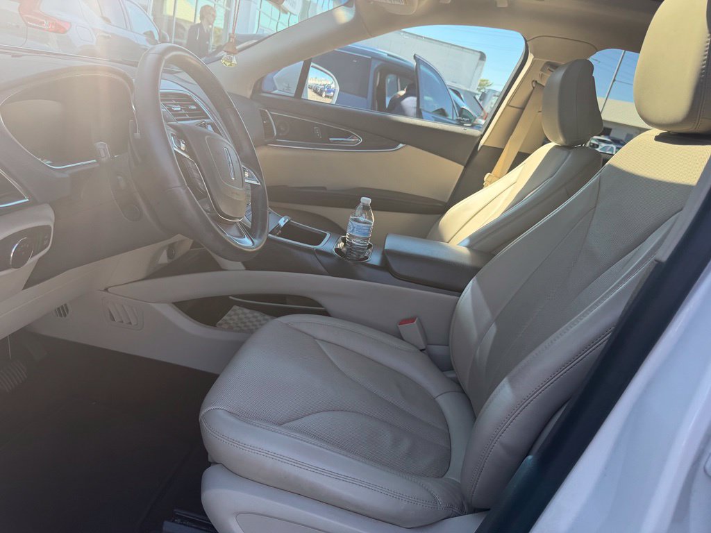 Used 2020 Lincoln Nautilus Reserve FWD image 7